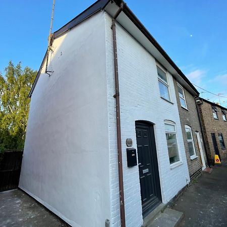 Nice 2 Bedroom House In Stowmarket Exterior foto